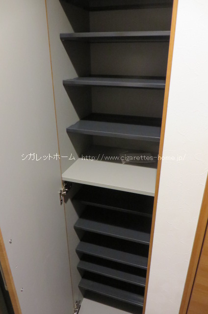 シューズボックス
